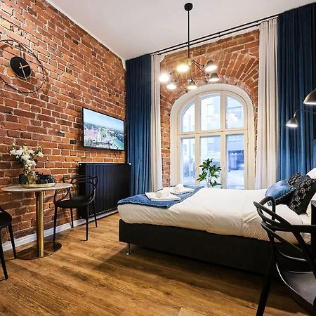 Urban-Glam City Centre Studio With A Gym And Terrace Tallinn Bagian luar foto